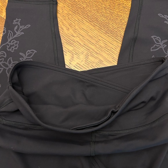 Lululemon Always On Flocked Leggings - Picture 2 of 4